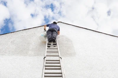 Peinture extérieure à Lachaussée-du-Bois-d'Écu — façades et ravalement